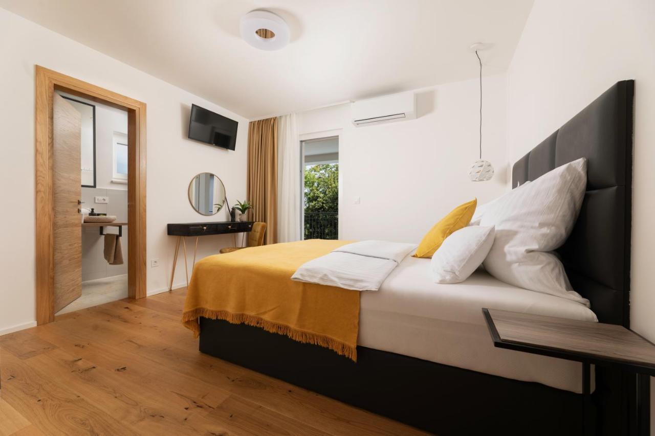 Villa Pafran With Heated Pool Krk Krk Town Exterior photo